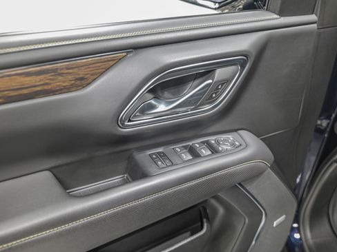 Used 2024 Chevrolet Tahoe Premier image 13