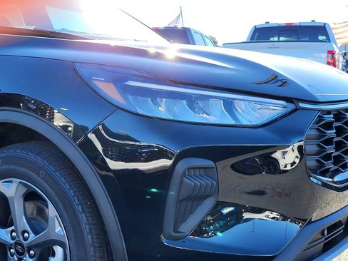 New 2026 Ford Escape ST-Line w/ Tech Pack #1 image 9