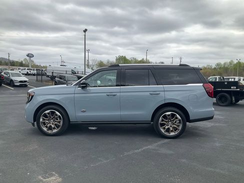 New 2026 Ford Expedition King Ranch AWD/4WD image 8