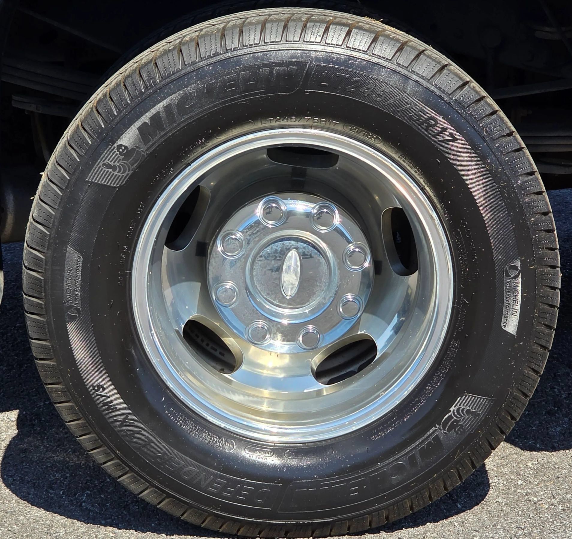 Used 2011 Ford F450 Lariat w/ Lariat Ultimate Pkg AWD/4WD image 28