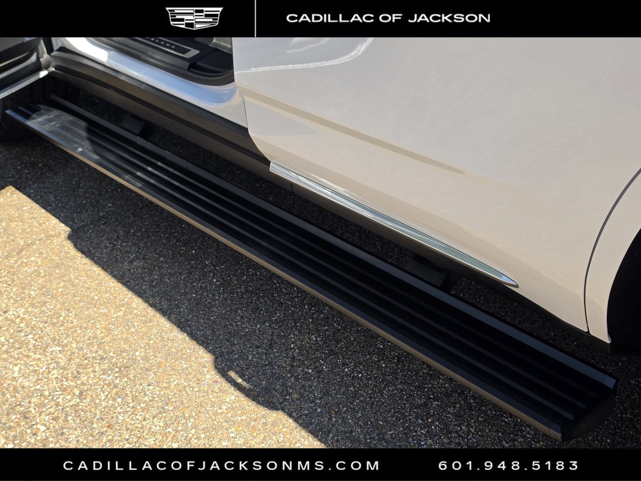 Certified 2023 Cadillac Escalade Premium Luxury Platinum AWD/4WD image 36