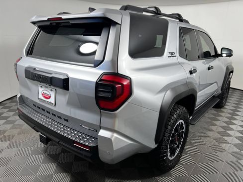 Used 2026 Toyota 4Runner TRD Off-Road Premium AWD/4WD image 5