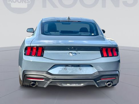 New 2025 Ford Mustang EcoBoost image 5