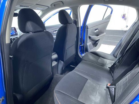 Used 2023 Nissan Sentra SR w/ Electronics Package image 12