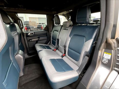 Used 2024 Ford Bronco Outer Banks image 21