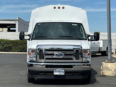 New 2025 Ford E-350 and Econoline 350 Super Duty w/ Power Equipment Group image 9