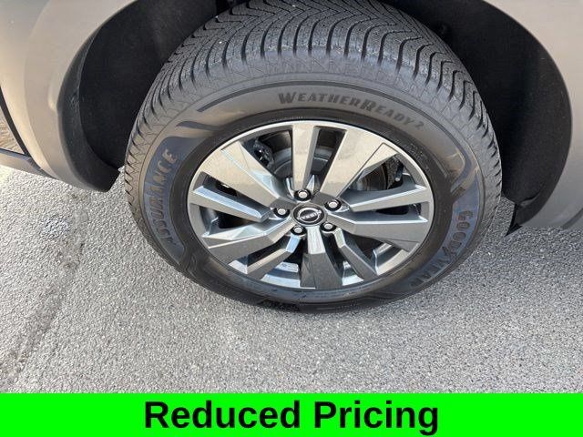 Used 2024 Nissan Pathfinder SV AWD/4WD image 43