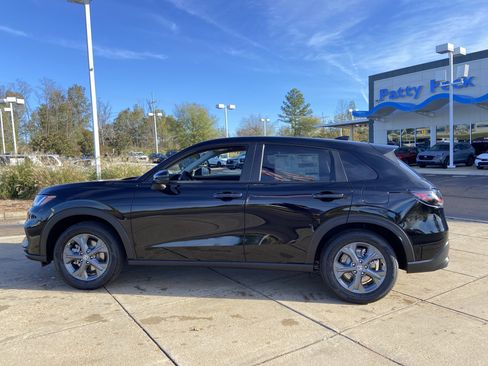 New 2026 Honda HR-V LX image 6