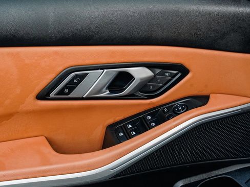 Used 2023 BMW 330i xDrive Sedan w/ Driving Assistance Package image 10