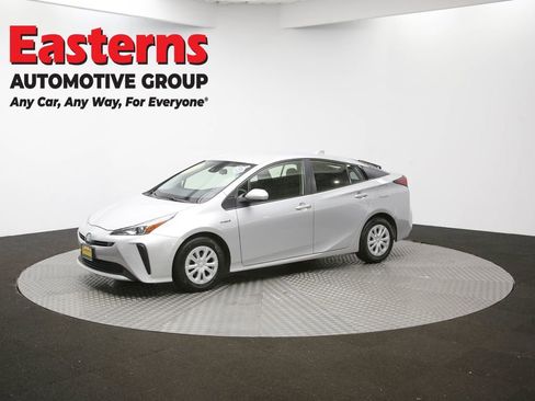 Used 2022 Toyota Prius LE image 54