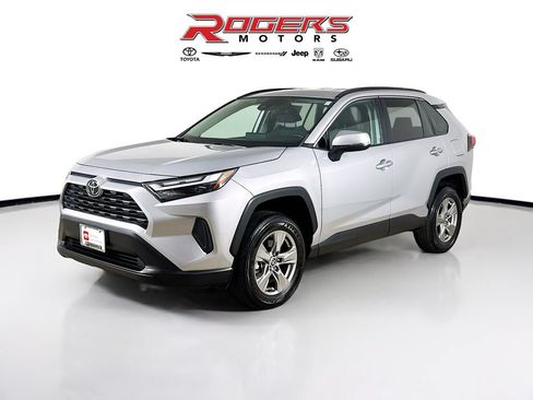 Certified 2024 Toyota RAV4 XLE AWD/4WD image 8