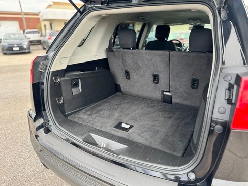 Used 2017 GMC Terrain SLE image 30