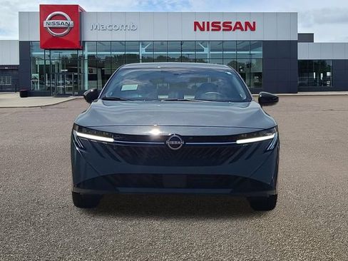 New 2026 Nissan Sentra SV w/ SV Convenience Package FWD image 2