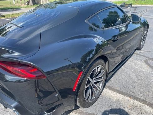 Used 2021 Toyota Supra RWD image 5