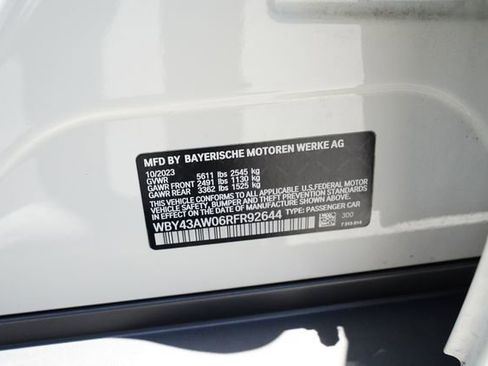 Used 2024 BMW i4 eDrive35 w/ Premium Package RWD image 32