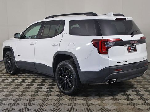 Used 2023 GMC Acadia SLE w/ Driver Convenience Package AWD/4WD image 10
