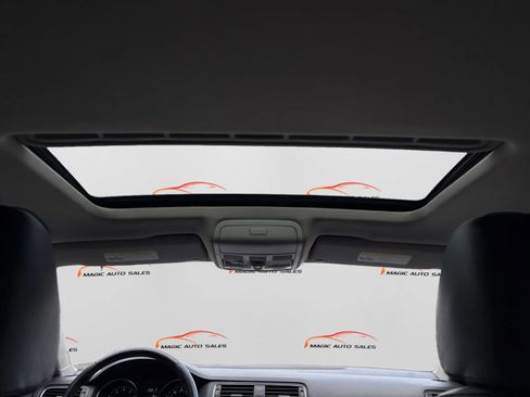 Used 2015 Volkswagen Jetta SE image 31