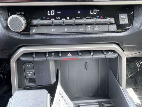 New 2026 Toyota Tundra SR5 AWD/4WD image 38