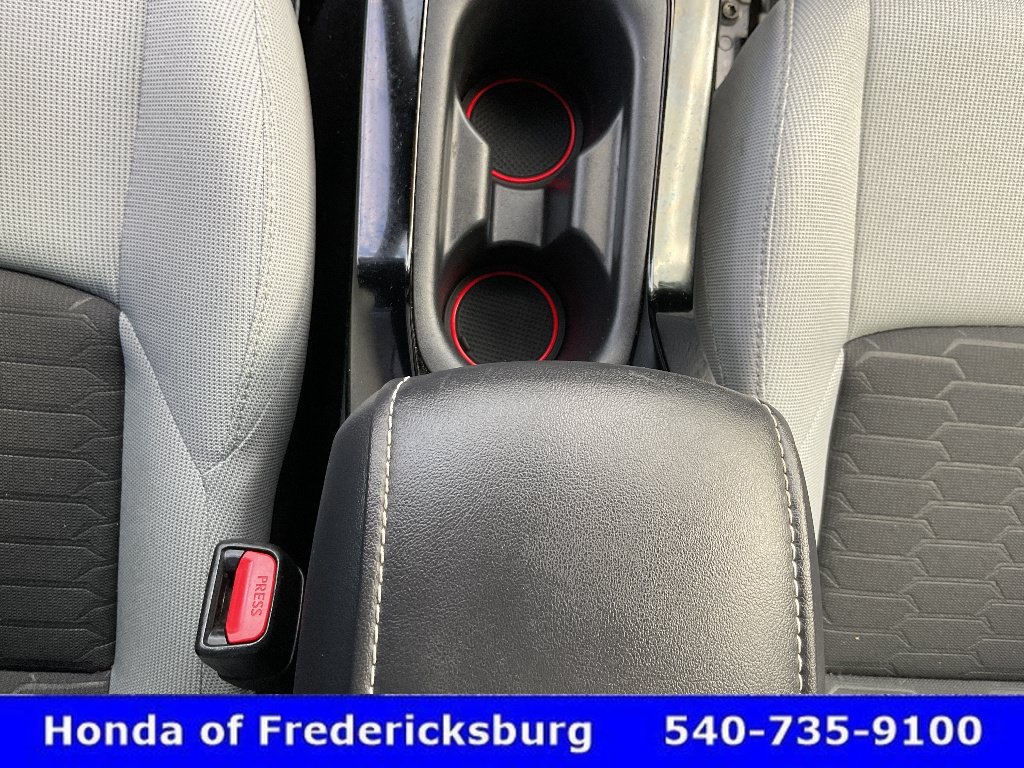 Used 2021 Toyota Corolla SE FWD image 24
