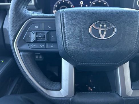 Used 2025 Toyota 4Runner Trailhunter AWD/4WD image 15