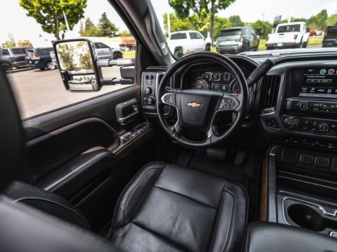 Used 2019 Chevrolet Silverado 2500 LTZ w/ Duramax Plus Package AWD/4WD image 26
