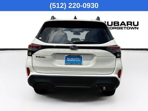 Used 2026 Subaru Forester Premium AWD/4WD image 7