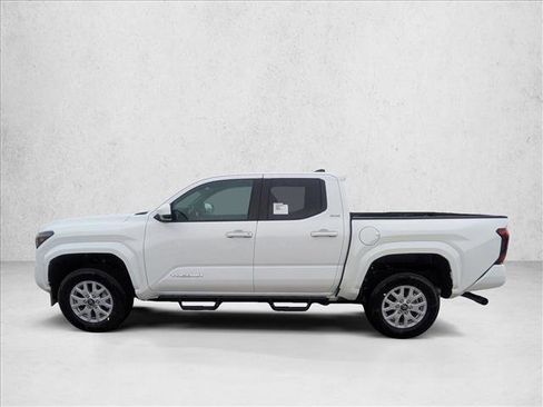 New 2025 Toyota Tacoma SR5 image 5