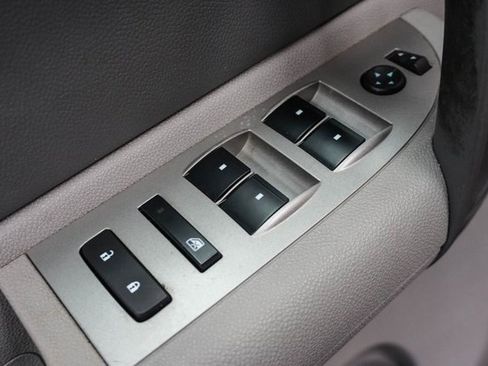 Used 2008 GMC Sierra 1500 SLE w/ Pro Grade Edition image 9