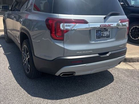 Used 2023 GMC Acadia SLT w/ Technology Package AWD/4WD image 8