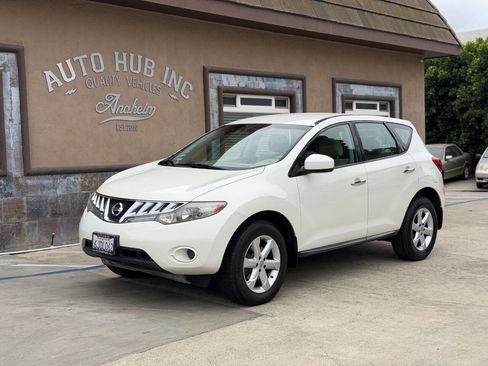 Used 2009 Nissan Murano S image 1