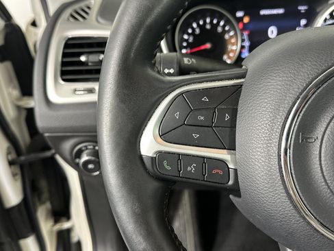 Used 2018 Jeep Compass Latitude w/ Popular Equipment Group image 27