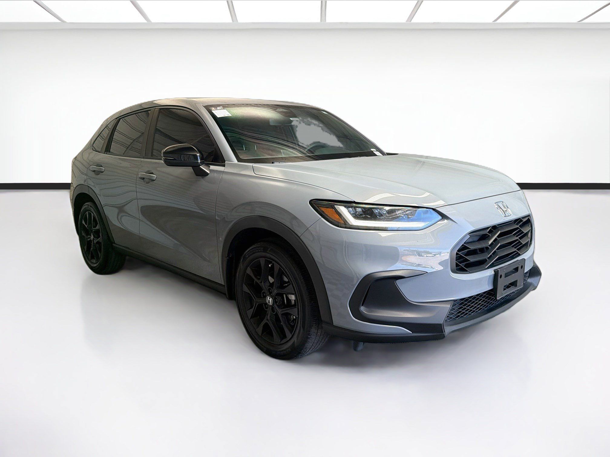 Used 2024 Honda HR-V Sport image 3