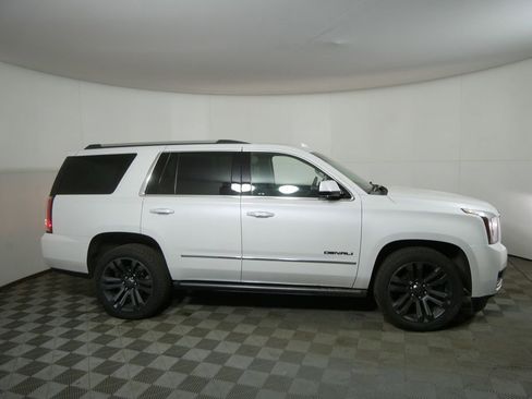 Used 2020 GMC Yukon Denali w/ Denali Ultimate Package image 2