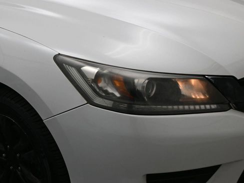 Used 2013 Honda Accord LX image 14