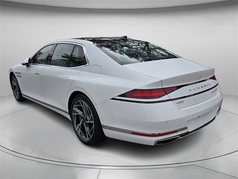 Used 2023 Genesis G90 3.5T image 4