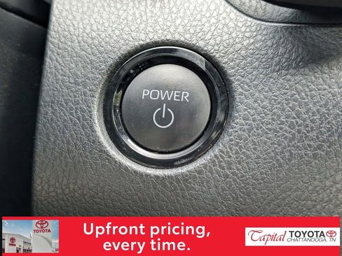 Used 2025 Toyota Camry XSE FWD image 17