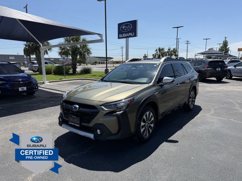 Used 2023 Subaru Outback Touring XT AWD/4WD image 2