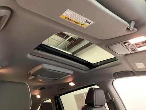 Certified 2023 Honda Odyssey Elite image 34