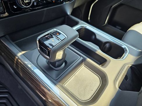 New 2026 Chevrolet Silverado 1500 LT Trail Boss w/ LT Trail Boss Premium Package AWD/4WD image 28