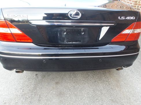Used 2004 Lexus LS 430 image 7