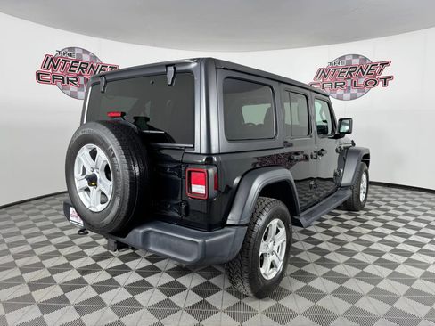 Used 2018 Jeep Wrangler Unlimited Sport S image 7