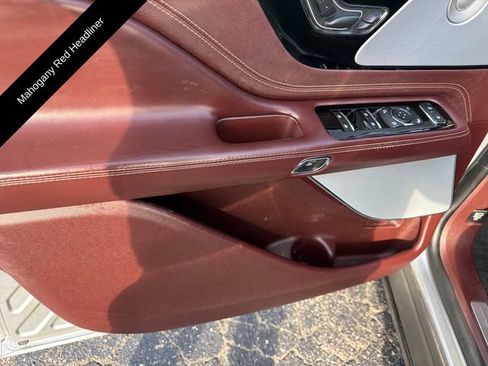 Certified 2022 Lincoln Aviator Black Label w/ Class IV Trailer Tow Package AWD/4WD image 15