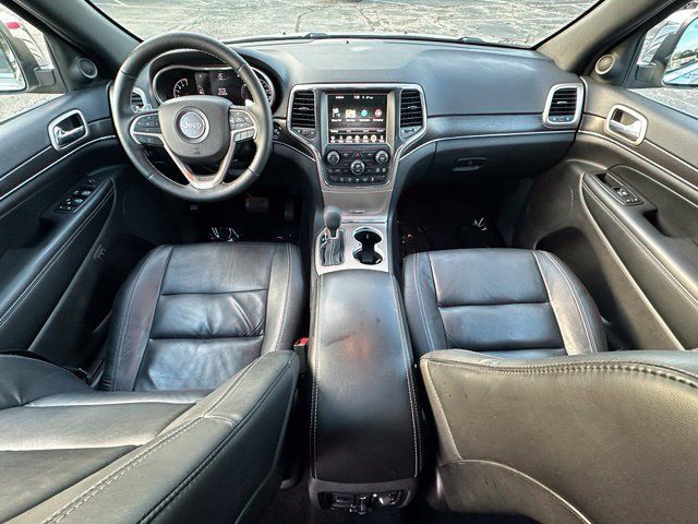Used 2017 Jeep Grand Cherokee Limited w/ Trailer Tow Group IV AWD/4WD image 30