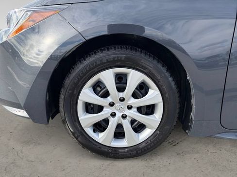 Used 2024 Toyota Corolla LE FWD image 9