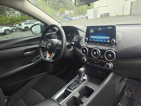 Used 2024 Nissan Sentra SV w/ Trunk Package FWD image 10