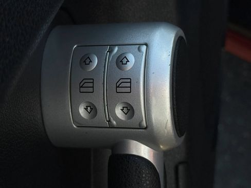 Used 2007 Mercedes-Benz SLK 280 image 32