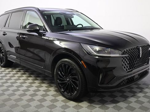 New 2026 Lincoln Aviator Reserve image 8