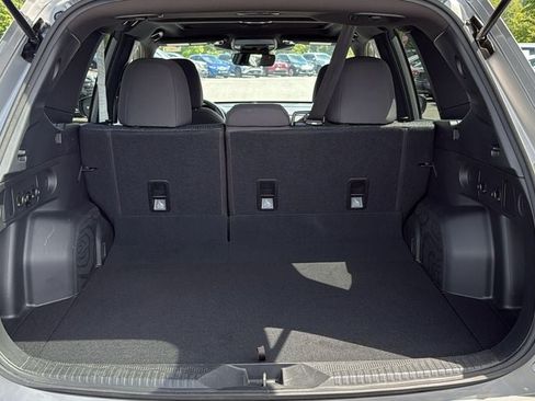 Used 2025 Subaru Forester Premium AWD/4WD image 27