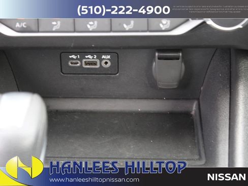 Used 2025 Nissan Altima 2.5 SV FWD image 21