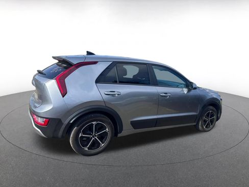 Used 2026 Kia Niro LX FWD image 15